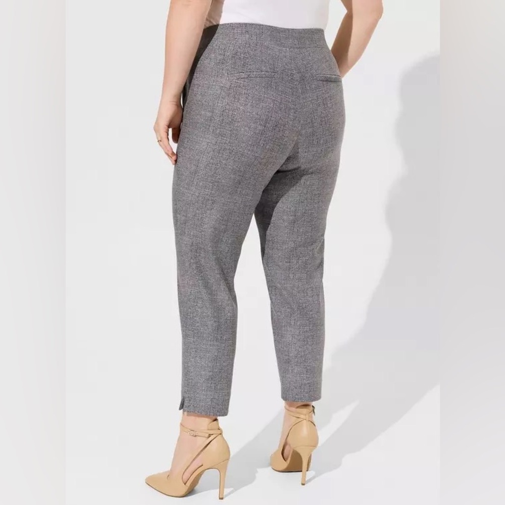 TORRID Pull-On Relaxed High-Rise Pant - Picture 2 of 7